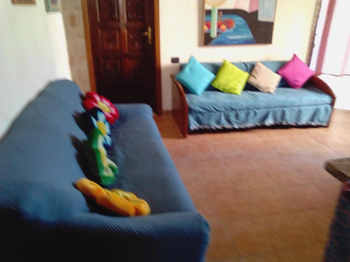Appartement L'Impossibile à Appiano Gentile Extérieur photo